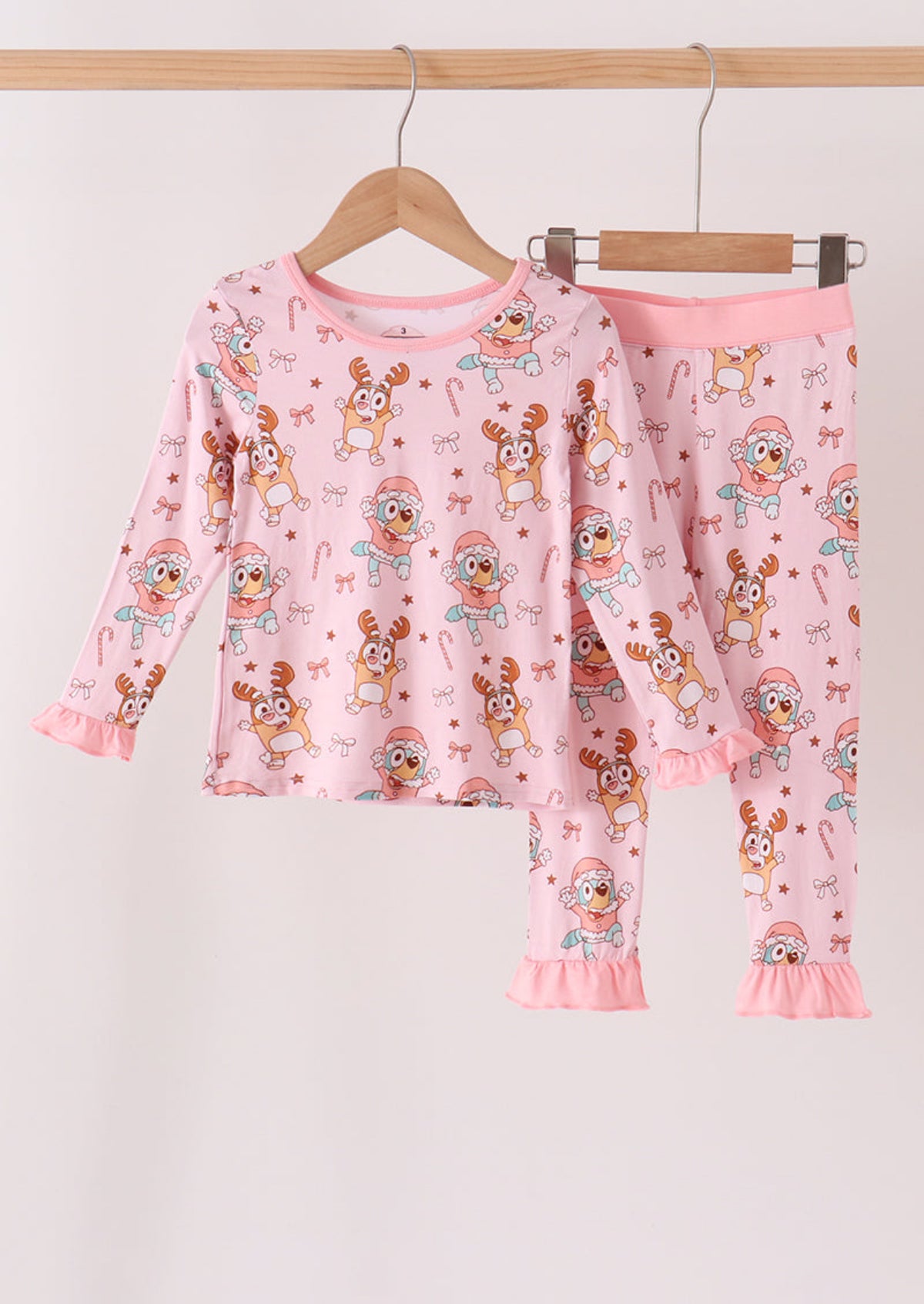 Bluey Pink Christmas 2Piece Pajamas