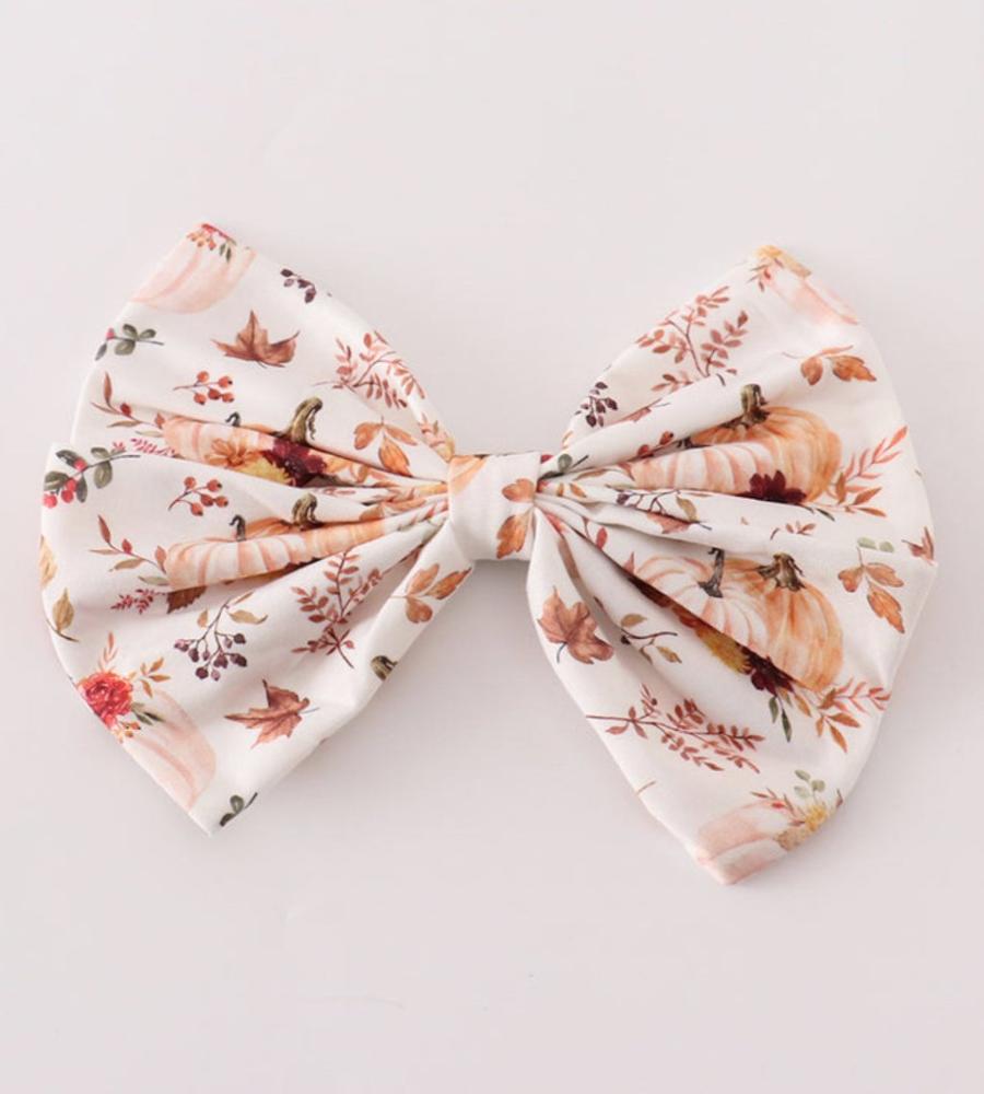 Coral Pumpkin Bow