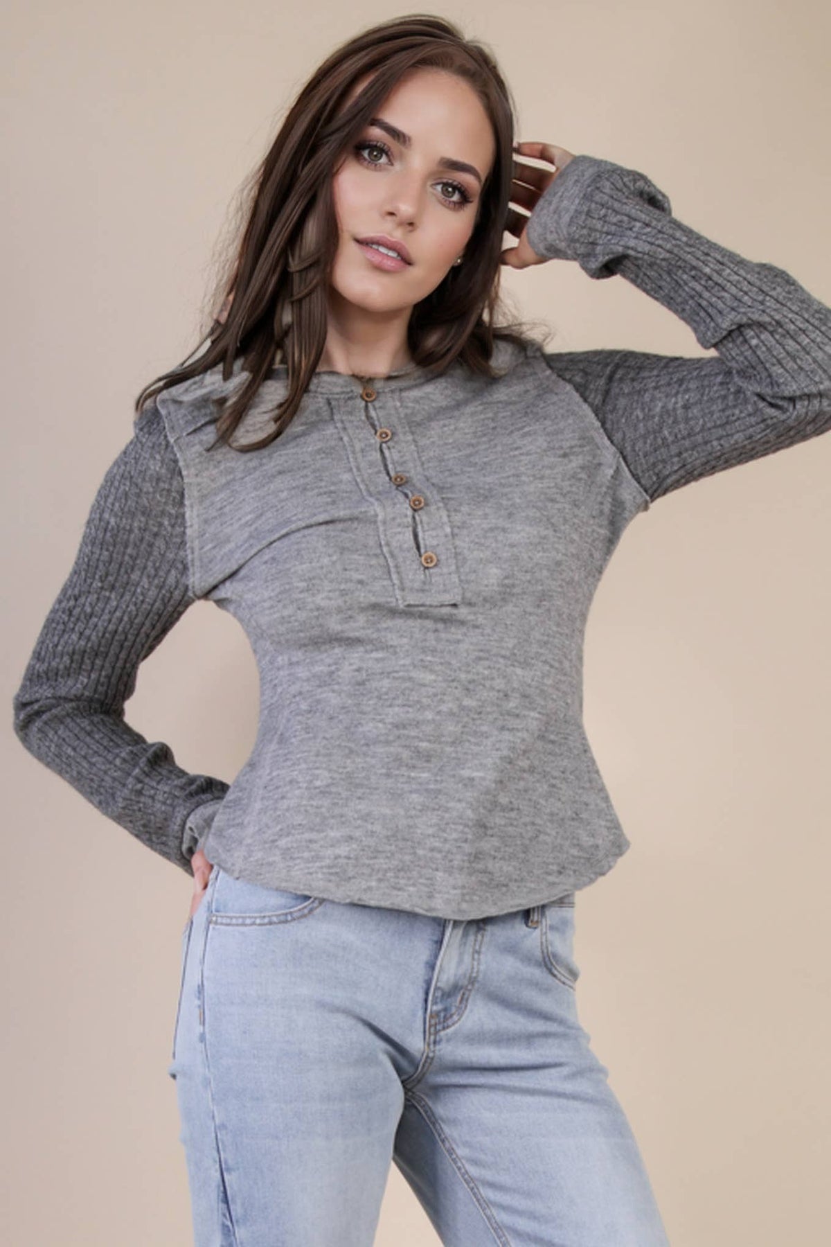 NT12287-Cable Knit Sleeve Detail Fitted Casual Top