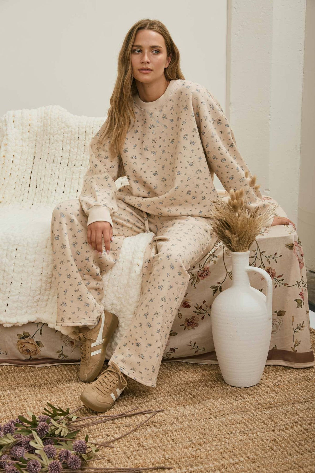 DITSY FLORAL KHAKI BOXY CREW NECK SWEATSHIRT