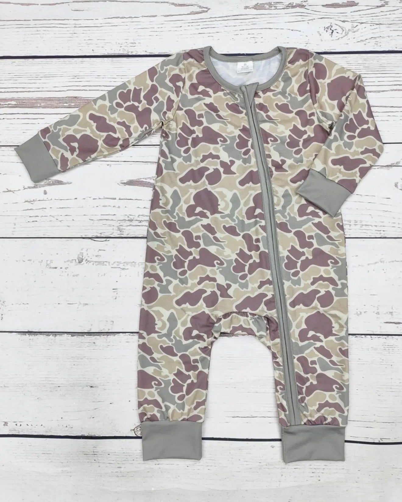 Camo sleeper - Adalynn Leanne